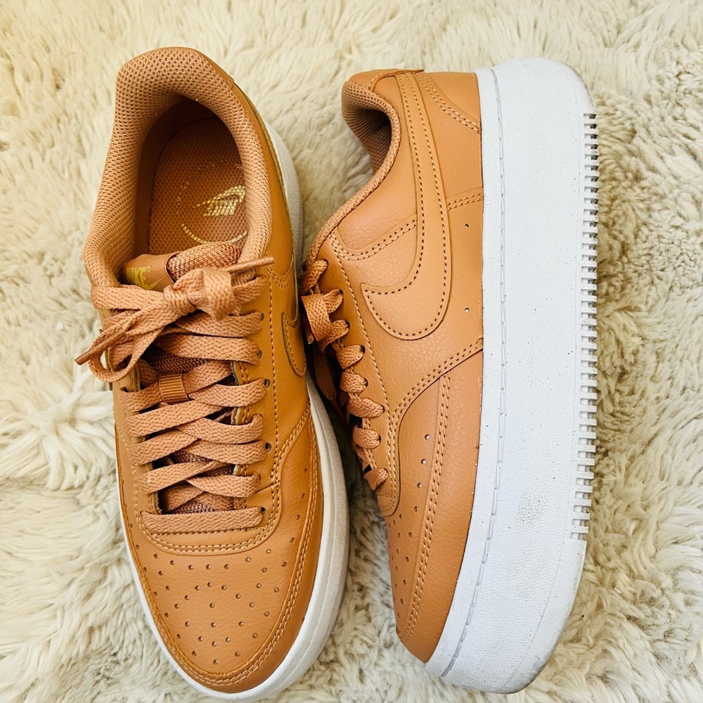 Nike platform
